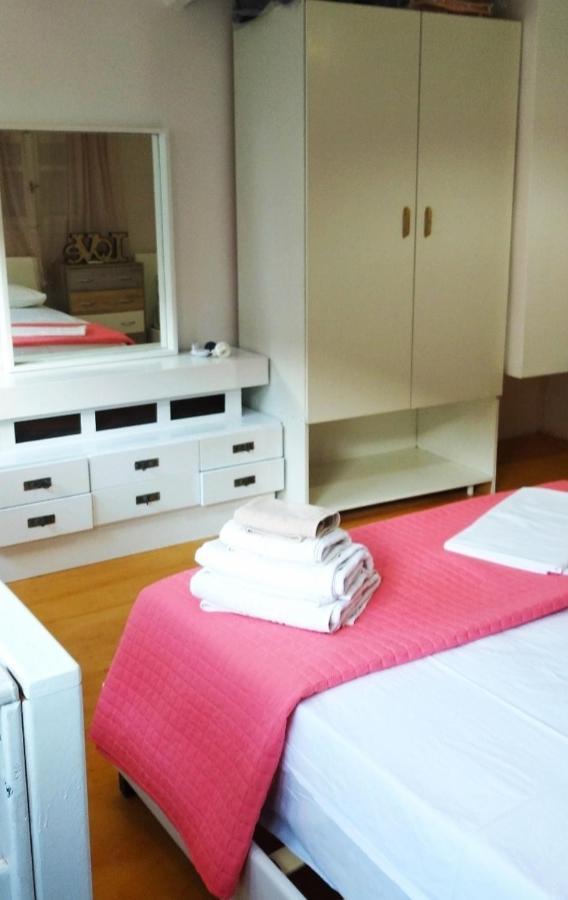 "Villa Kanavos" Apts Матала Екстер'єр фото