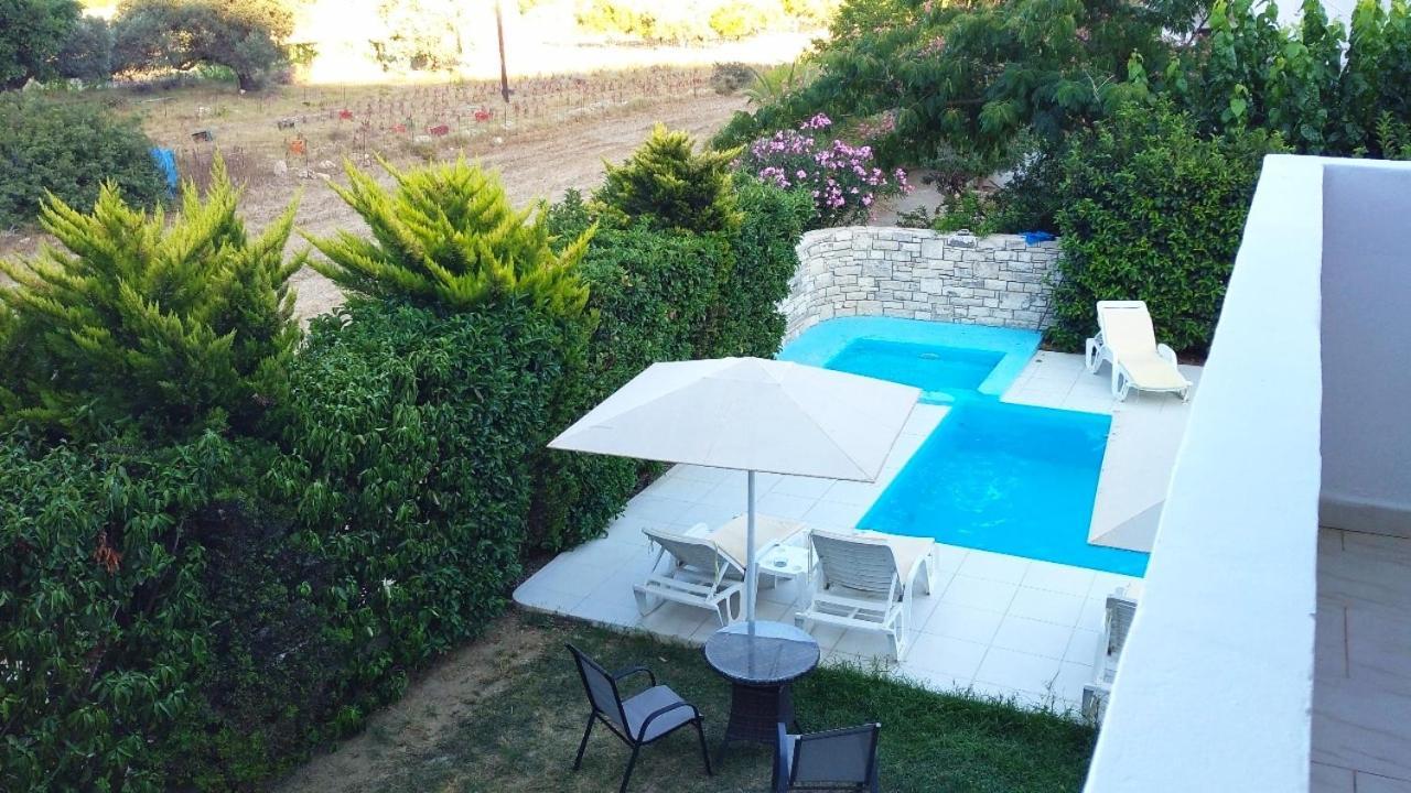 "Villa Kanavos" Apts Матала Екстер'єр фото