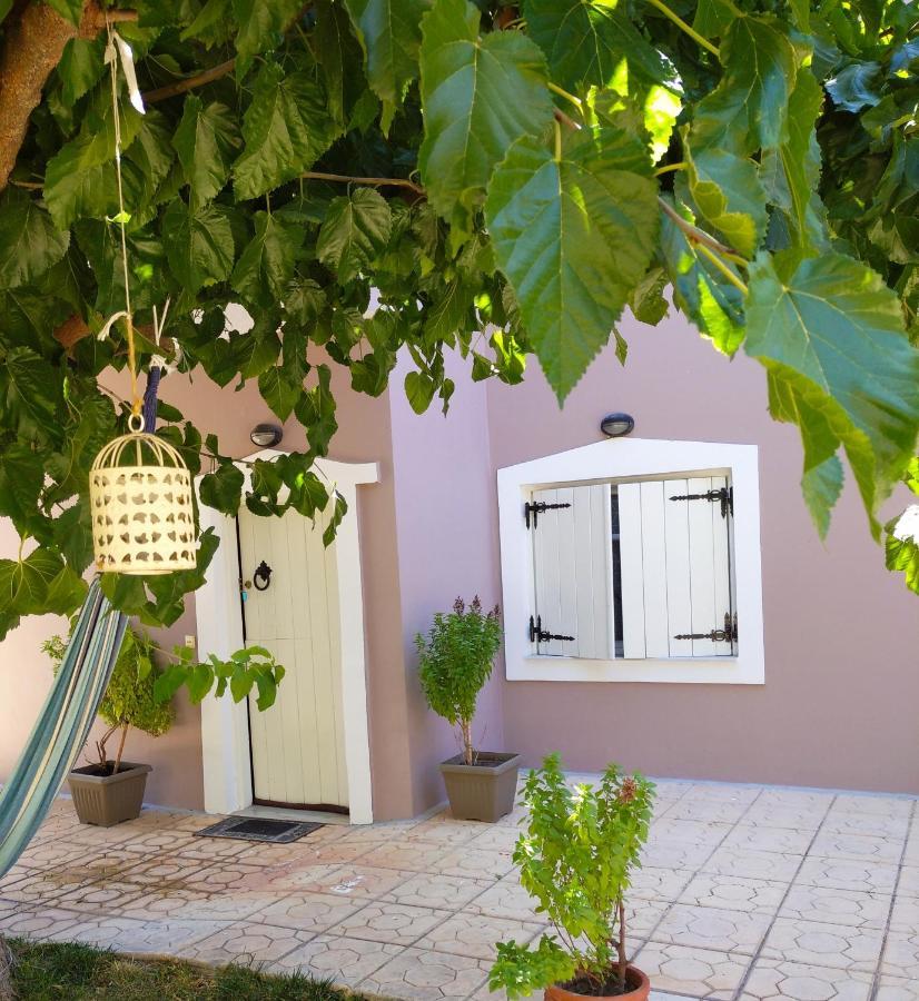 "Villa Kanavos" Apts Матала Екстер'єр фото