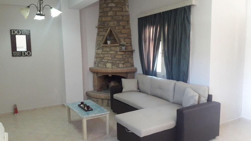 "Villa Kanavos" Apts Матала Екстер'єр фото