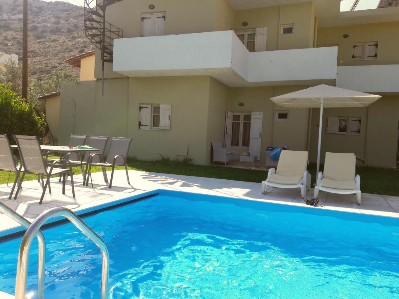 "Villa Kanavos" Apts Матала Екстер'єр фото