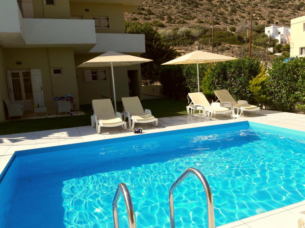 "Villa Kanavos" Apts Матала Екстер'єр фото
